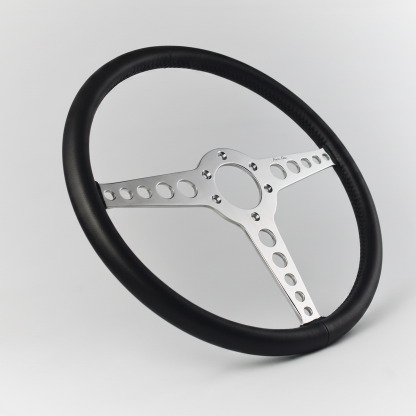 Flat Wheel for E-Type (XKE) - OEM T Leather steering wheel